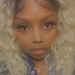 Meet your Posher, Ericka